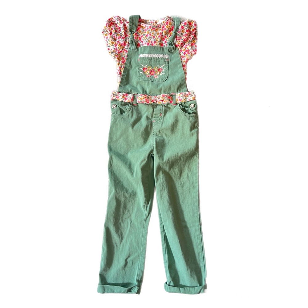 Girls Little Lass outfit (Size 6)